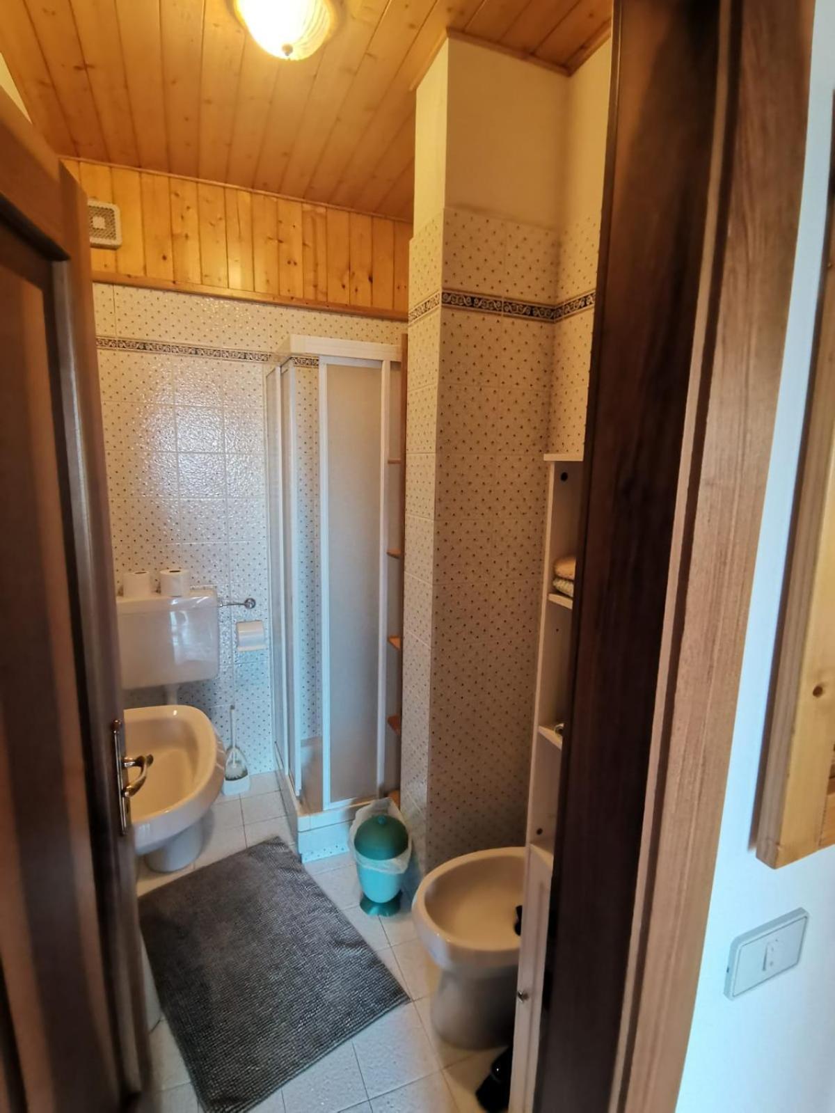 ディマーロMansarda A Carciato, Trilocale In Montagnaアパートメント エクステリア 写真